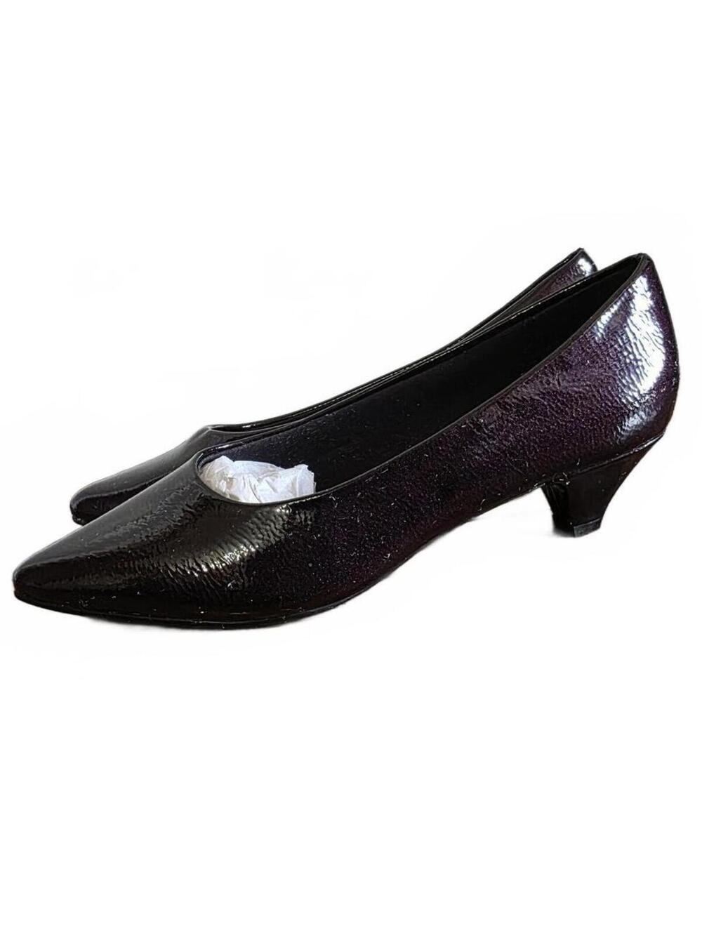 Soft Style Womens Pointed Toe Low Heel Burgandy Pumps Size 7